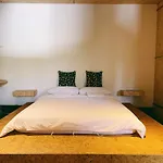 Belakang Kong Heng Ipoh Hotel