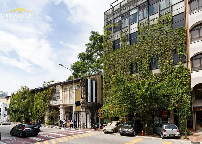 Belakang Kong Heng Ipoh Hotel